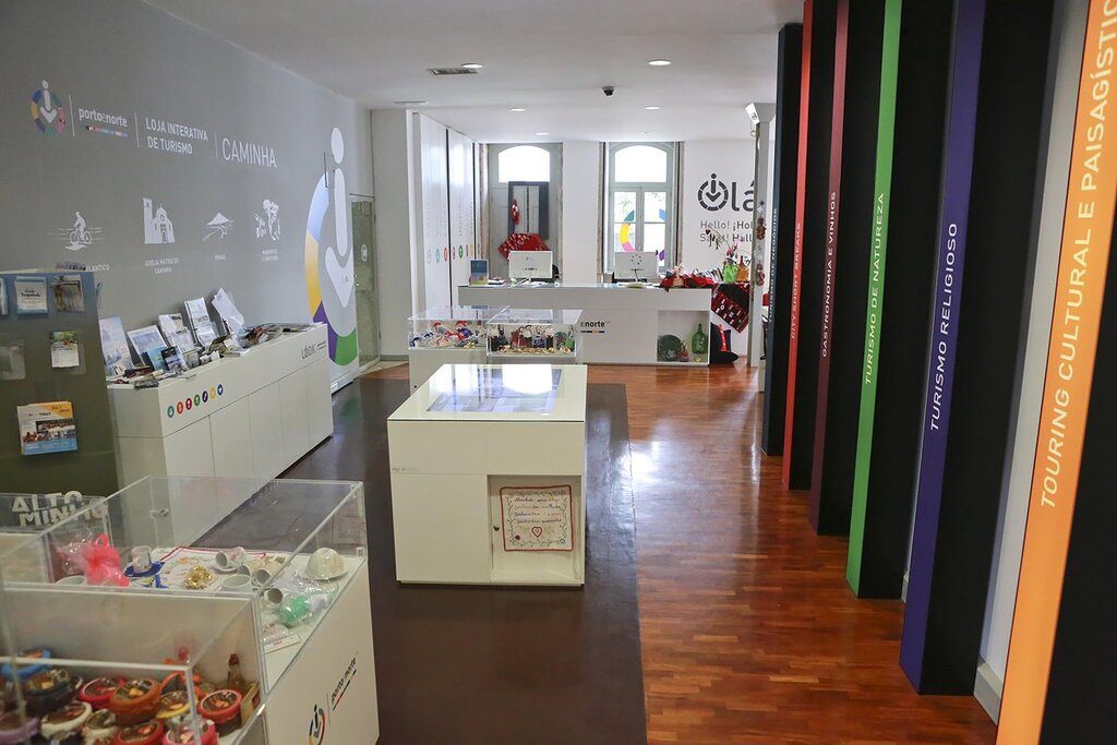 Posto turismo 1 1024 2500